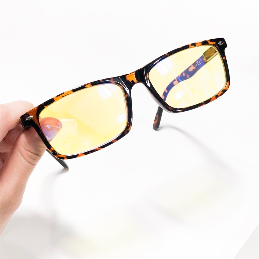 Rectangular Tortoiseshell Blue Light Glasses - Picture 5 of 5